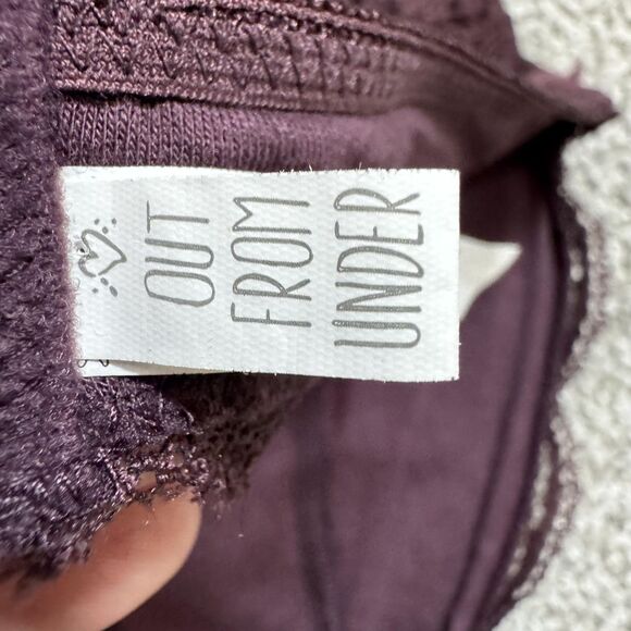 Out From Under Bralette Womens Medium Burgundy Lace Halter Urban Outfitters - Picture 4 of 11